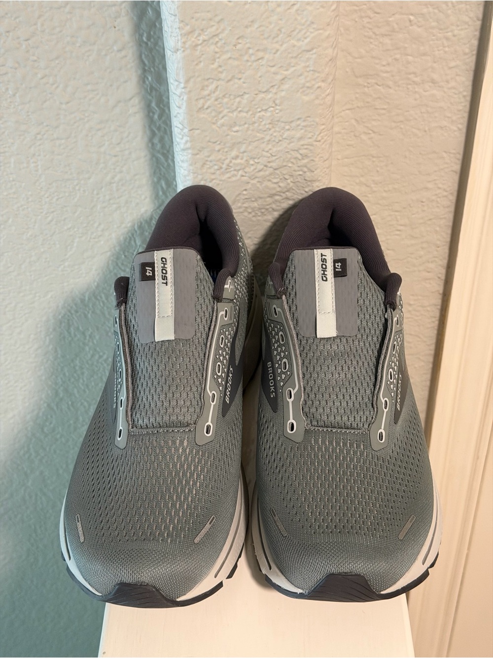 Brooks Ghost 14 Men's Running Shoes - Gray- RETIRED